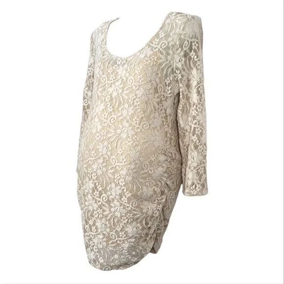 Jessica Simpson Maternity Lace  Blouse in Ivory Size Medium - Picture 3 of 9